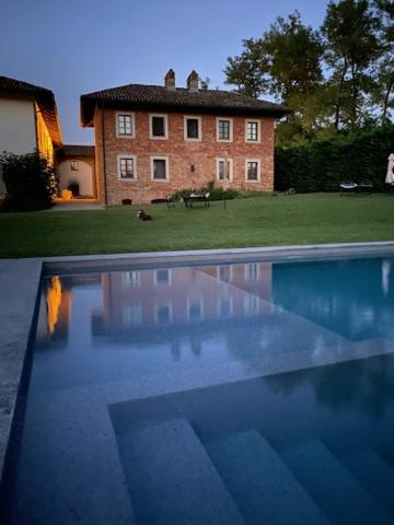 B&B Cascina Gaione Via Gallina,18B 12052 Neive Cn Bagian luar foto