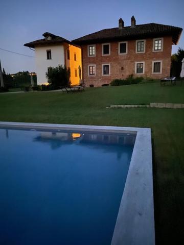 B&B Cascina Gaione Via Gallina,18B 12052 Neive Cn Bagian luar foto