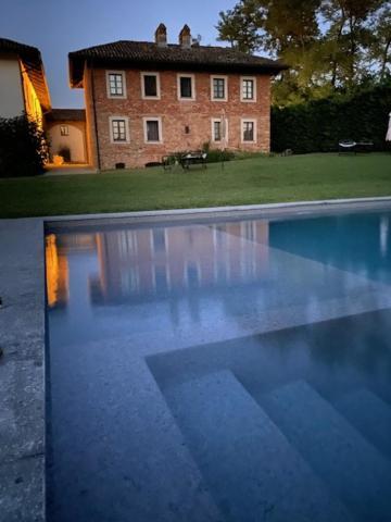 B&B Cascina Gaione Via Gallina,18B 12052 Neive Cn Bagian luar foto